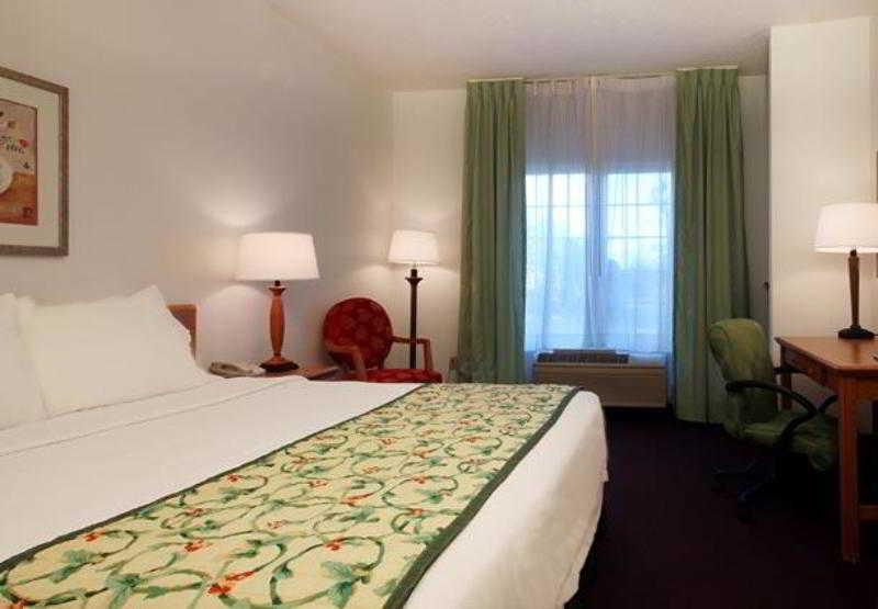 Fairfield Inn And Suites By Marriott Houston The Woodlands Bilik gambar