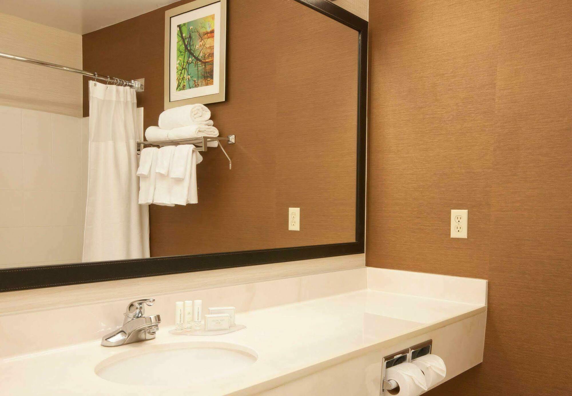 Fairfield Inn And Suites By Marriott Houston The Woodlands Luaran gambar